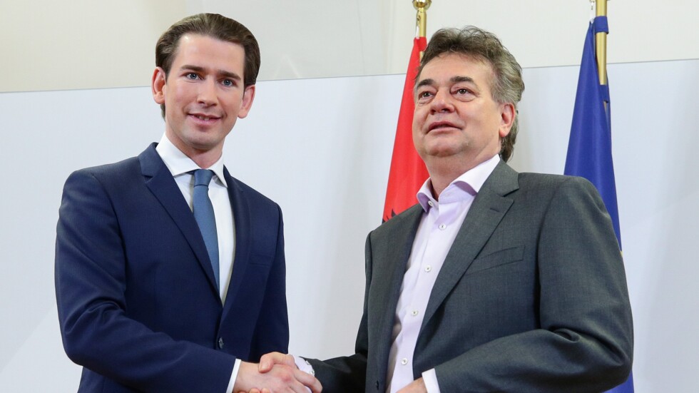 Безпрецедентна коалиция ще управлява Австрия