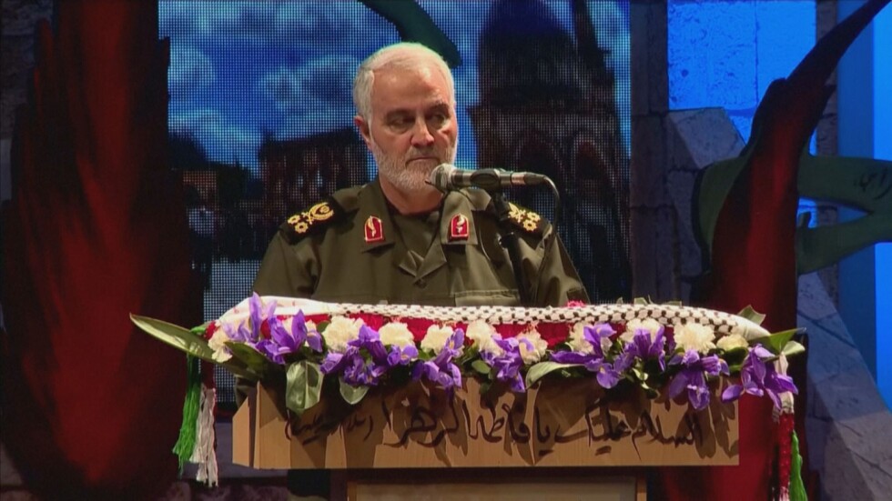 Кой е генерал Сулеймани и как ще отвърне Иран на САЩ за неговото убийство?