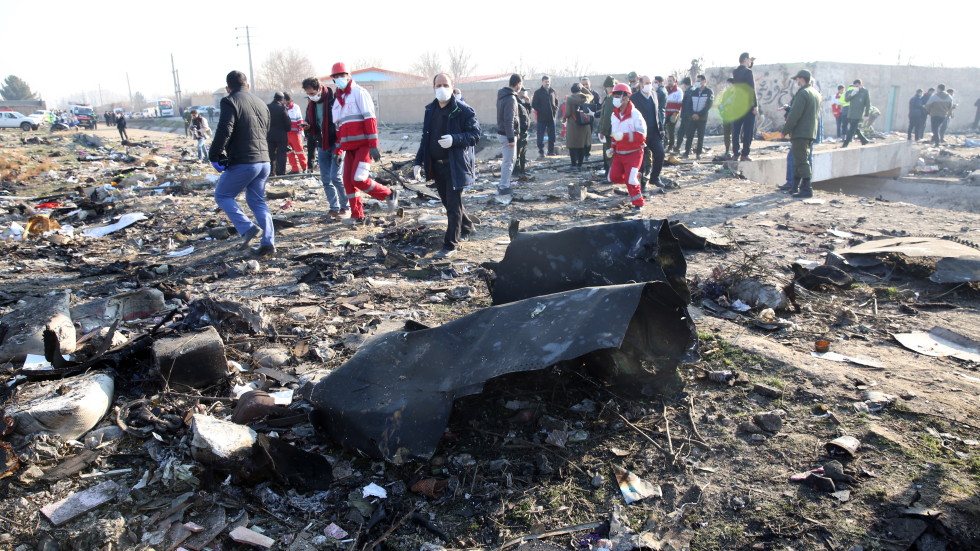 Иран няма да предаде черните кутии на катастрофиралия украински самолет