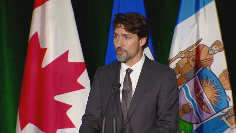 Канадският премиер не е заразен с коронавируса от съпругата си