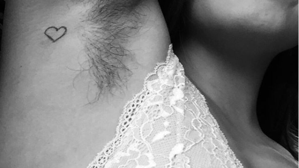 10 жени, които споделиха свои снимки, без да са се обръснали