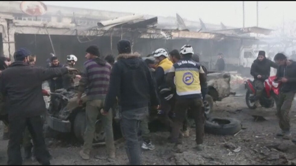 Най-малко 18 цивилни са загинали при въздушни удари в сирийския град Идлиб