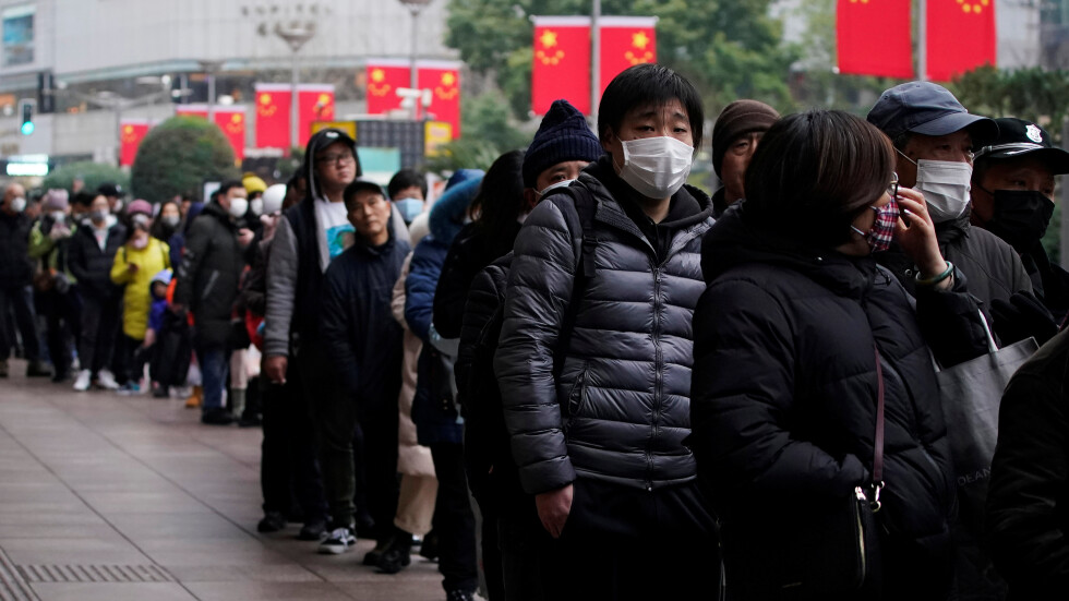 Карантина заради новия вирус: Над 40 милиона души в Китай са блокирани в селищата си 