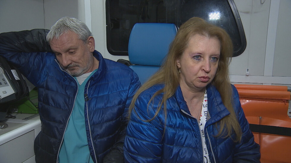 Заедно в линейката и живота: Семейство Стефанови разказват за тежката катастрофа с трамваи
