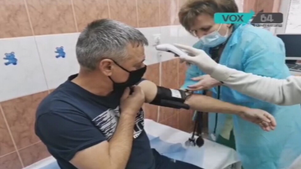 „Медицински надзор“ проверява ваксинацията на общински съветници в Сандански