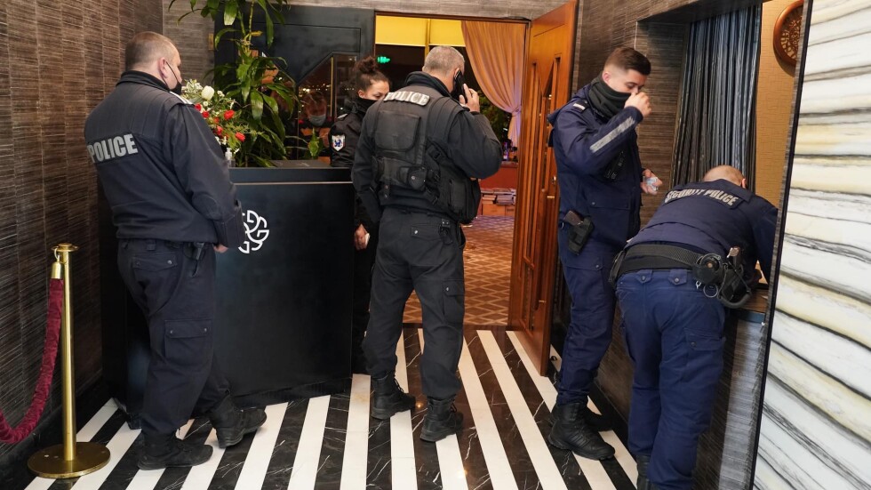 Акция в хотел „Маринела“ заради парти в нарушение на мерките срещу COVID-19