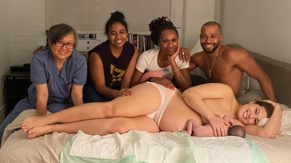 "Машината за кърмене" Ашли Греъм  сподели 12-те неща, които е научила за 12 месеца майчинство