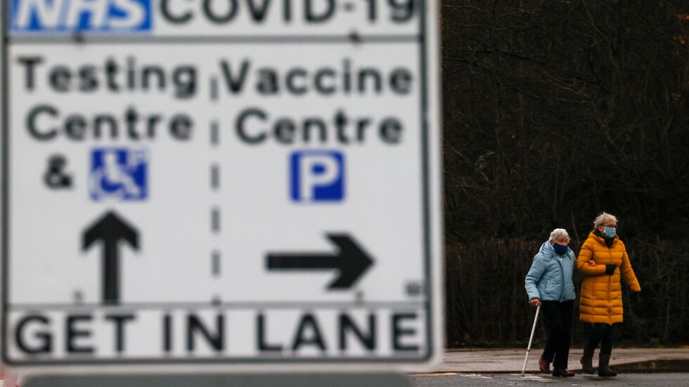 Отново рекорден брой новозаразени с коронавирус във Великобритания