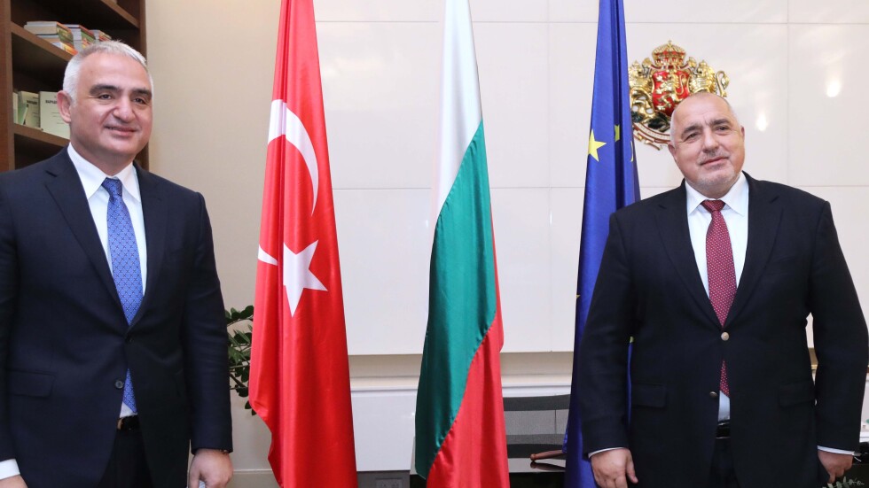 Премиерът: Наблюдава се значителен спад в туристическия поток между България и Турция