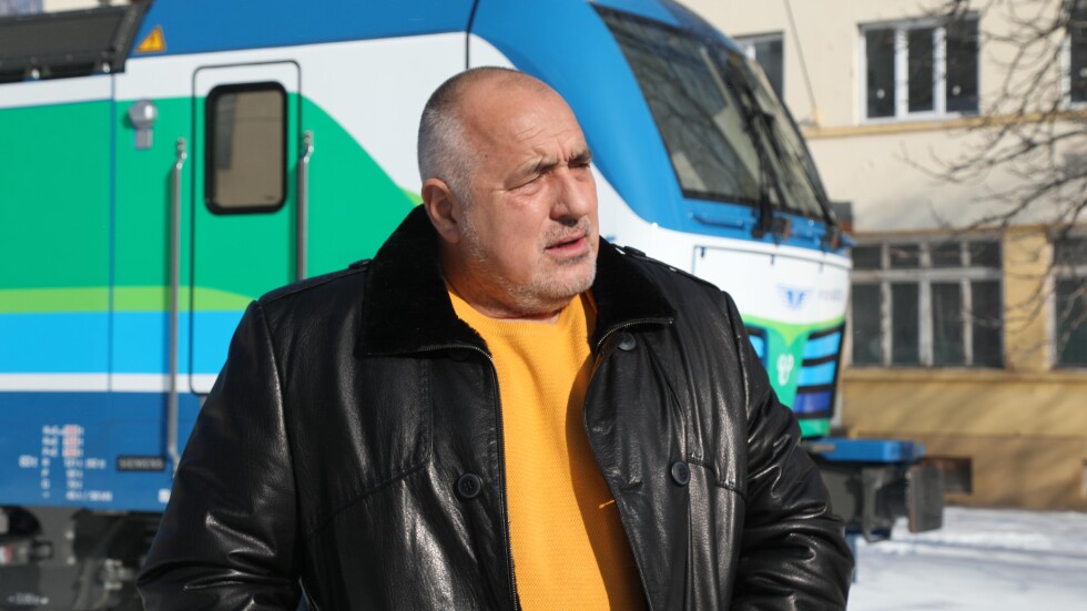 Борисов разгледа новите локомотиви на БДЖ
