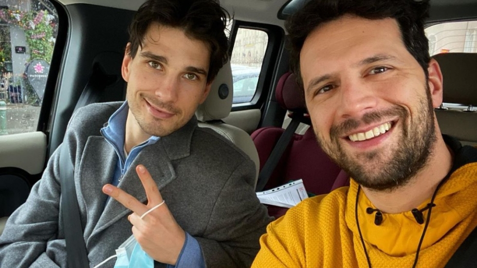 Адриан Нартеа и Ангел Дамиан дадоха интервю за българските си фенове от автомобил