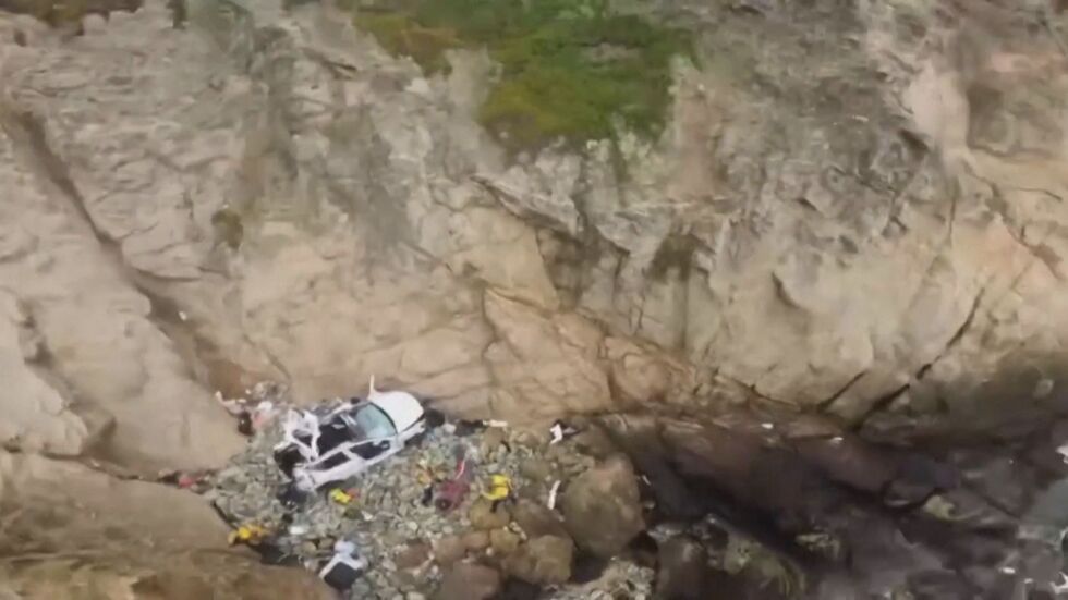 Семейство оцеля след падане от скала: Бащата е обвинен за умишлена катастрофа