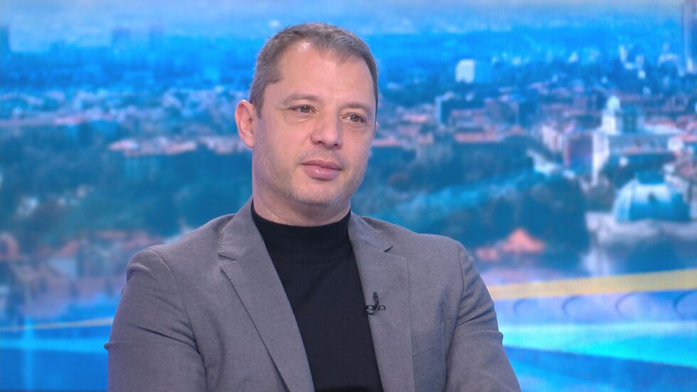 Делян Добрев: Ако президентът даде третия мандат на БСП, ни изпраща на избори
