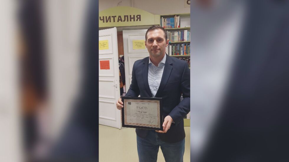 Отличие за bTV: Златимир Йочев получи награда за насърчаване на детското четене