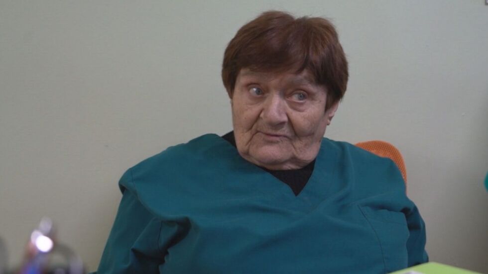 След репортажа на bTV: Десетки искат да помогнат на 86-годишната лекарка от Монтана
