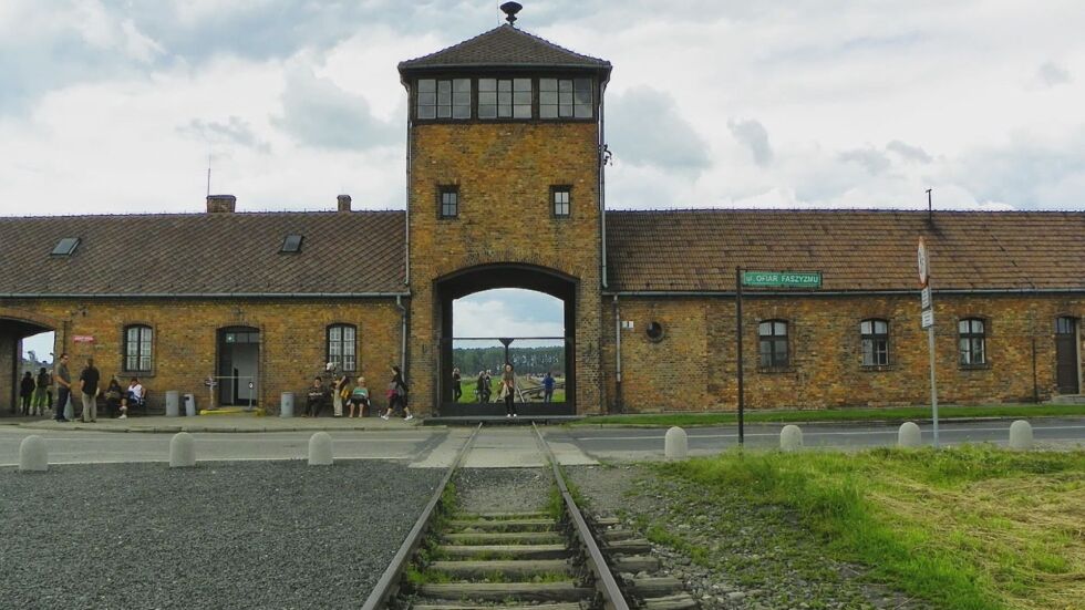 Отбелязваме Международния ден на жертвите на Холокоста