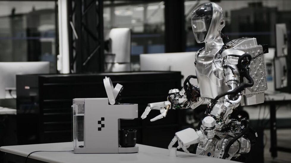 Хуманоидни роботи „се научиха“ да правят кафе (ВИДЕО)