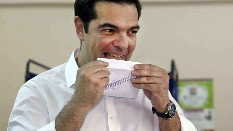 Започна ключовият референдум в Гърция 