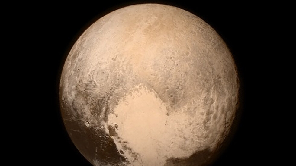 Това е най-ясната снимка на Плутон, правена някога