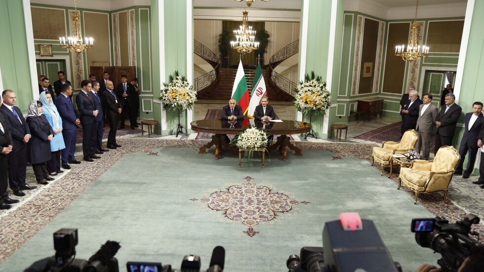 България и Иран ще си сътрудничат в сферата на ядрената енергетика