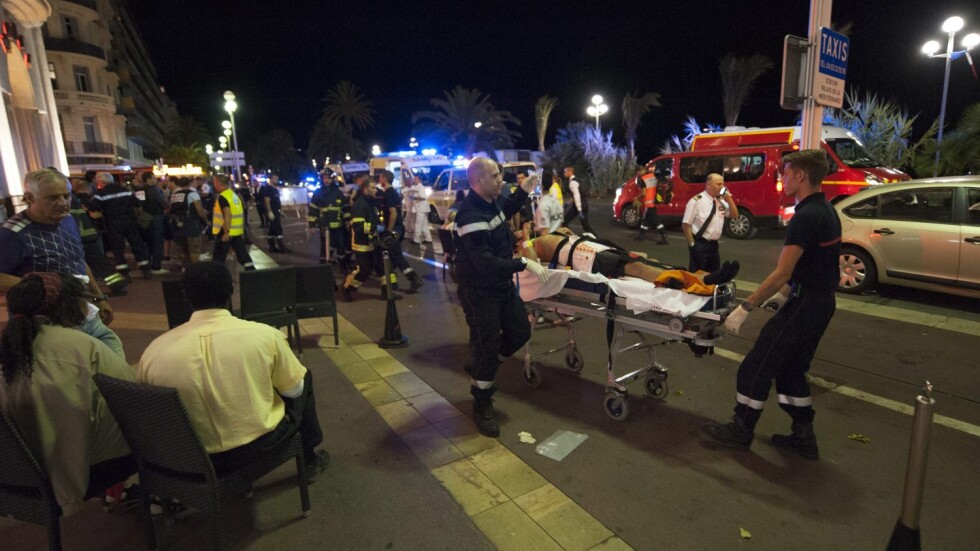 Българин е пострадал леко при трагедията в Ница