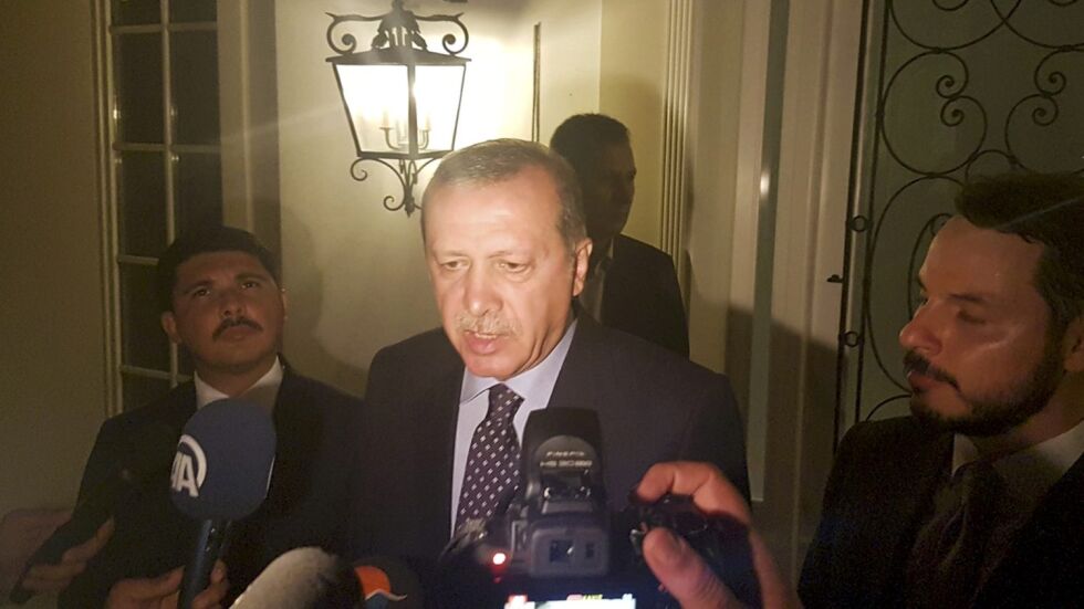 Реджеп Ердоган: Отговорните за този преврат ще бъдат наказани