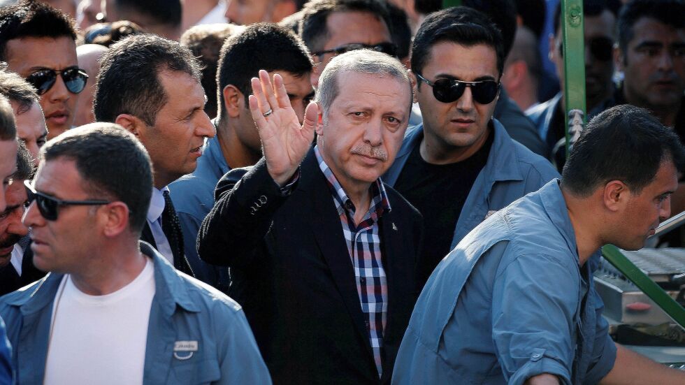 Животът на Реджеп Ердоган е бил застрашен по време на опита за преврат