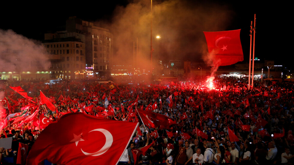 ЕК решава през септември за визите за турски граждани