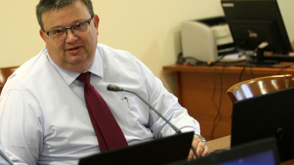 Главният прокурор поиска имунитета на кандидат-депутат заради лекарска грешка