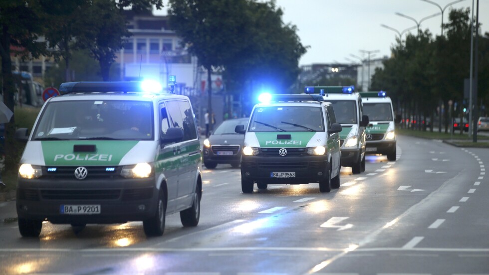 Българи в Мюнхен: Паника, всеки се спасява както може