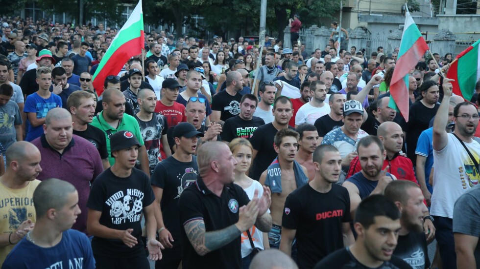Подновяват се масовите протести в Асеновград