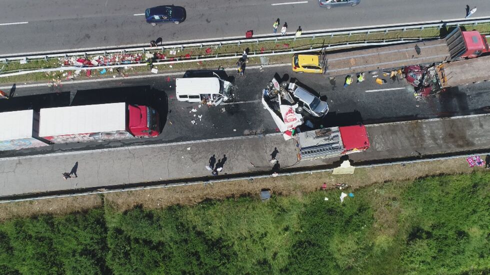 Три катастрофи с пострадали блокираха магистрала „Тракия“