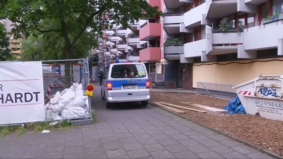 Разпитват българчета в Германия за нападение на жена в градски парк