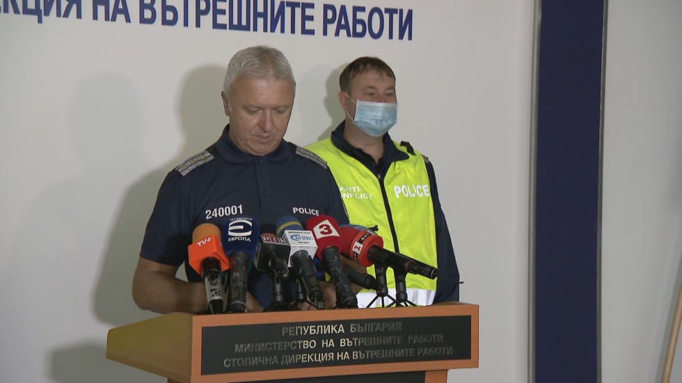 СДВР: Седем души са задържани при снощните протести в София