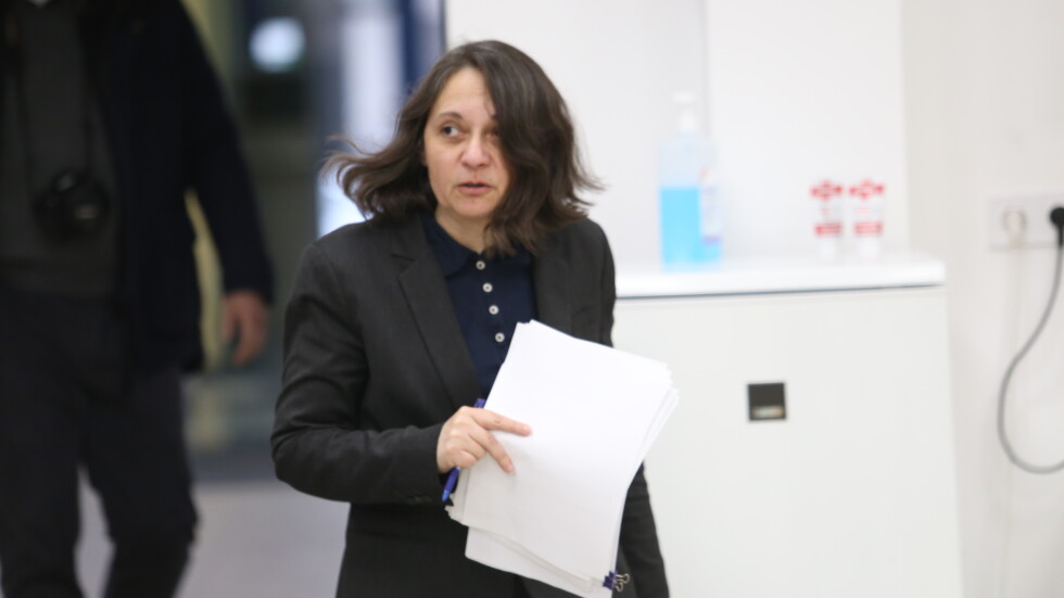 Разследват бившия здравен зам.-министър Жени Начева за оказване на натиск