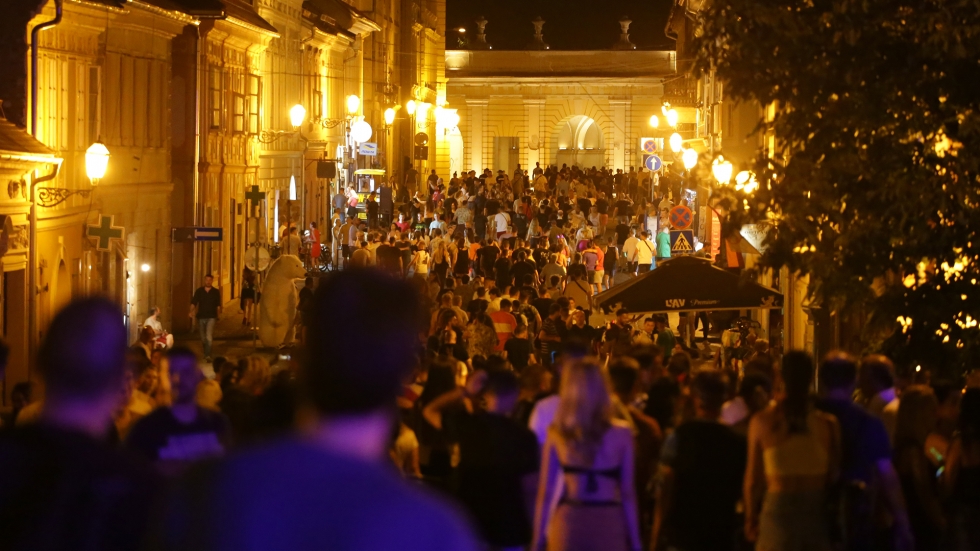 EXIT: Приятен хаос из улиците на Нови Сад и нито помен от пандемията (СНИМКИ)