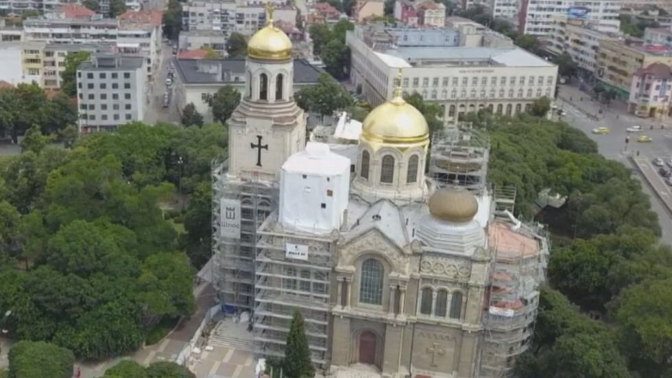 Варненци събират пари за катедралата „Св. Успение Богородично“