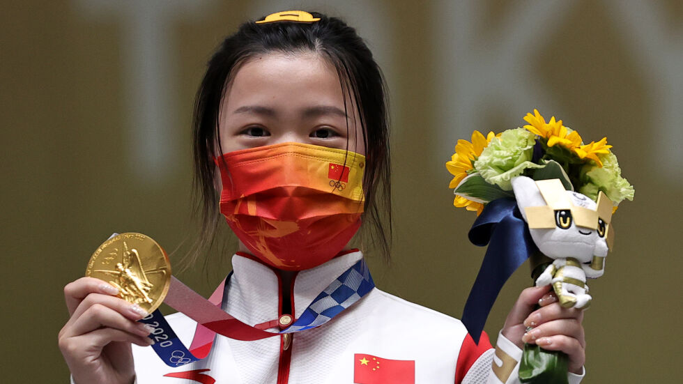 Първият златен медал от Игрите в Токио е за Китай