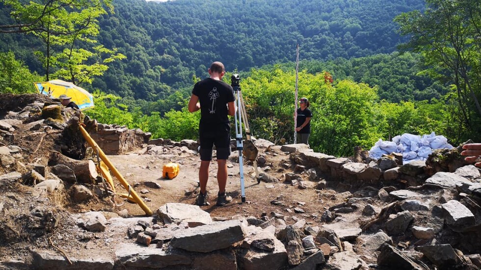Втора древна църква е открита при разкопките на „Цитаделата на Кокалянски Урвич“