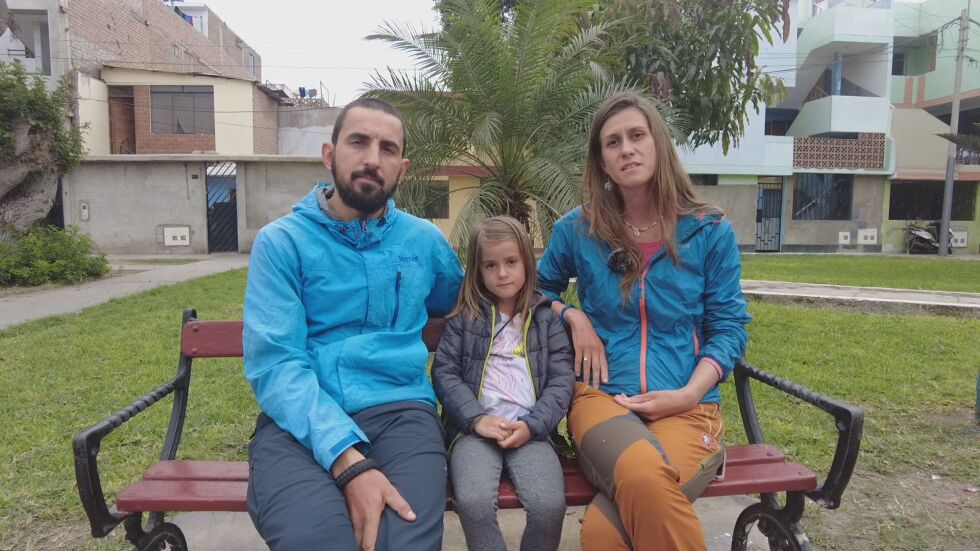 „Пътешествениците“: Защо едно българско семейство обикаля света на велосипеди?