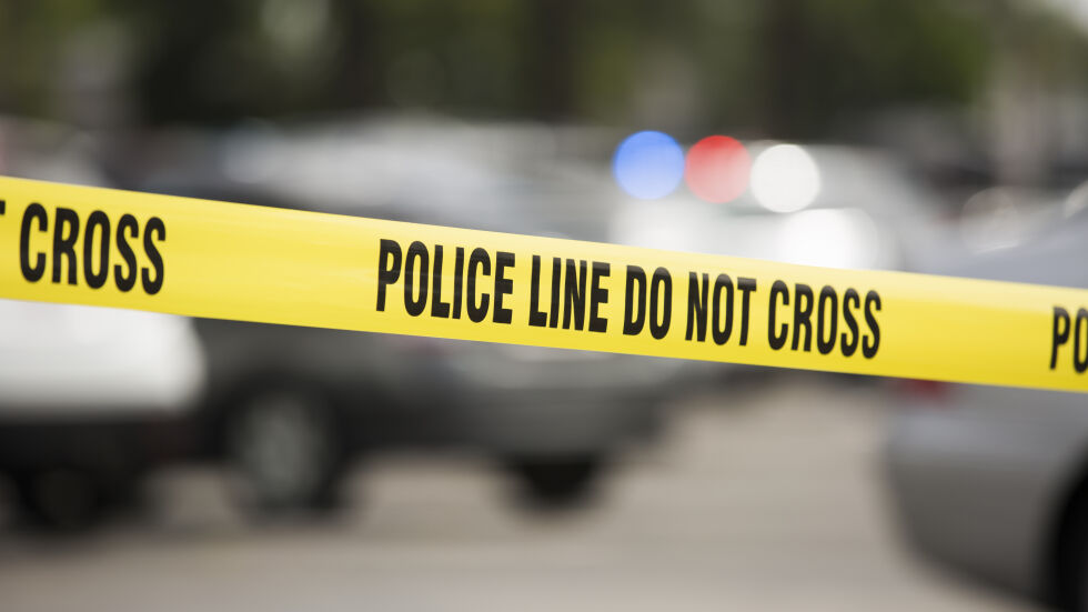 Двама убити и 30 ранени при стрелба в Балтимор