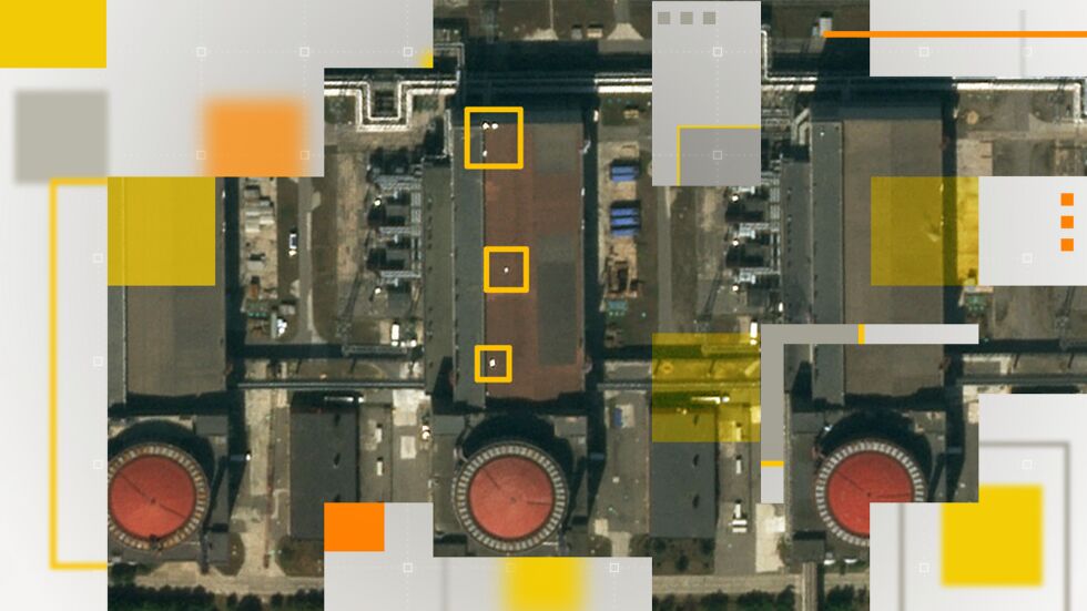 След като Зеленски заговори за експлозиви: Сателитни снимки показват бели форми върху АЕЦ „Запорожие“