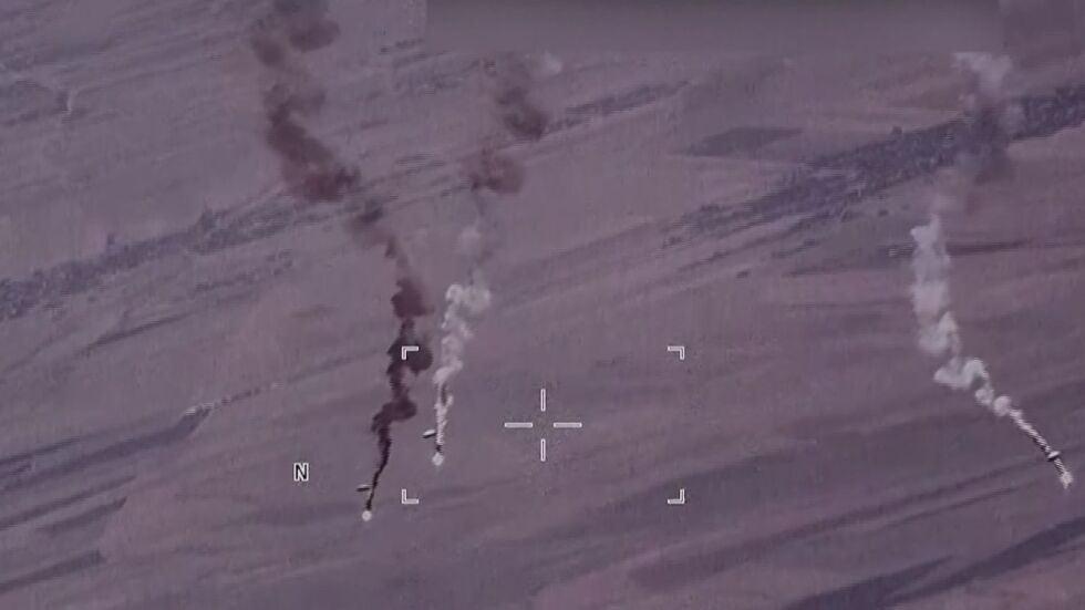 Руски изтребители тормозят американски дрон над Сирия (ВИДЕО)