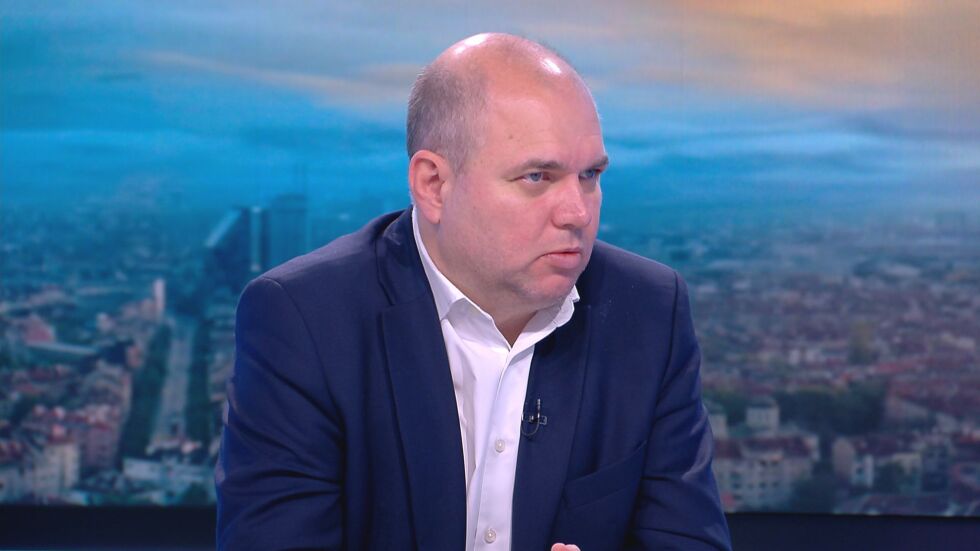 Владислав Панев: ГЕРБ може да изтеглят кандидатурата за управител на НЗОК