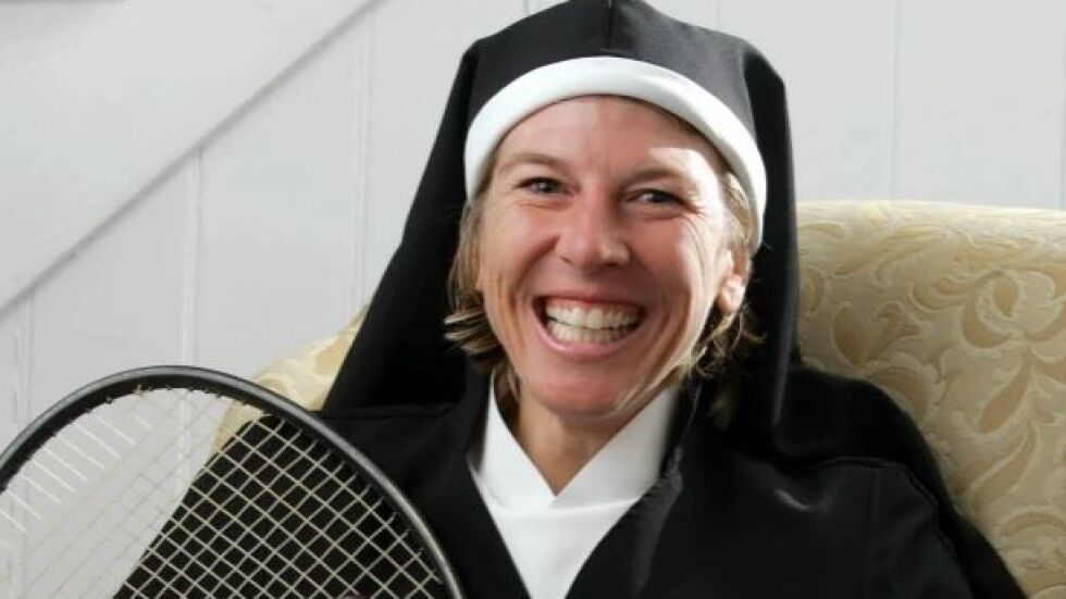 Игра финал на "Уимбълдън" на 18, а сега е монахиня (ВИДЕО)