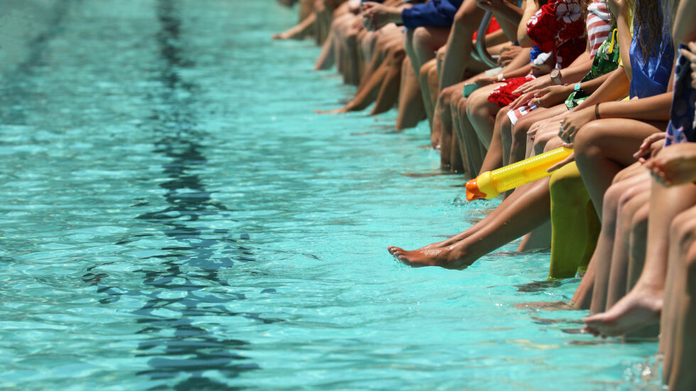 За безопасно лято: Какво установяват проверки на басейни и плажни аксесоари?