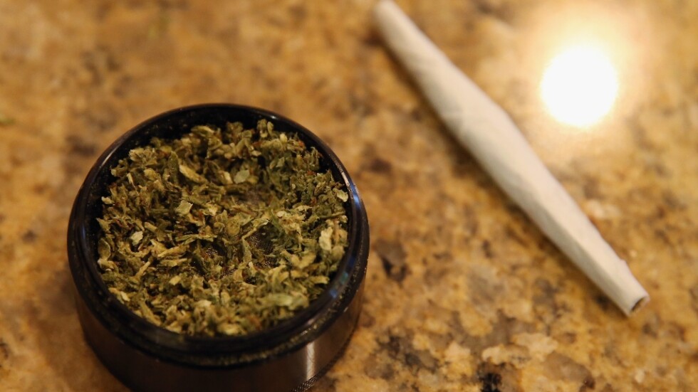 Полицията откри над 50 килограма марихуана в дома на 57-годишен мъж
