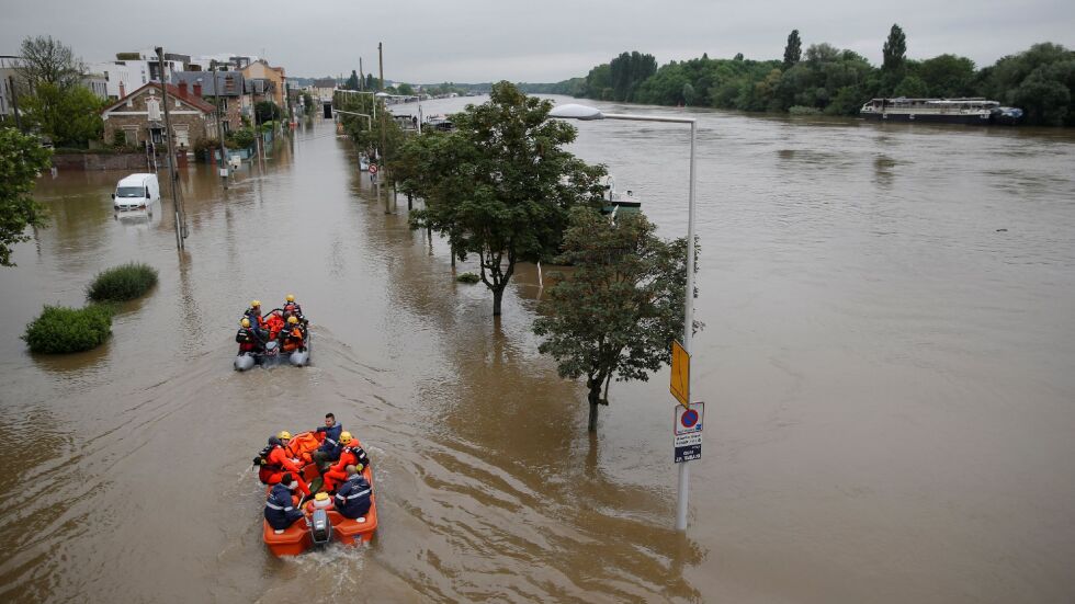 Наводненията в Европа взеха 18 жертви в четири страни