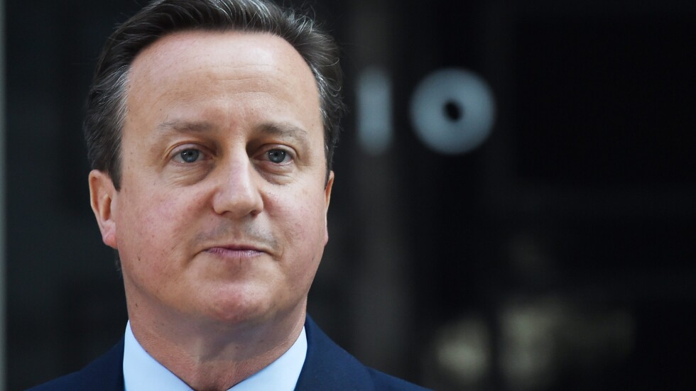 Британският премиер подава оставка