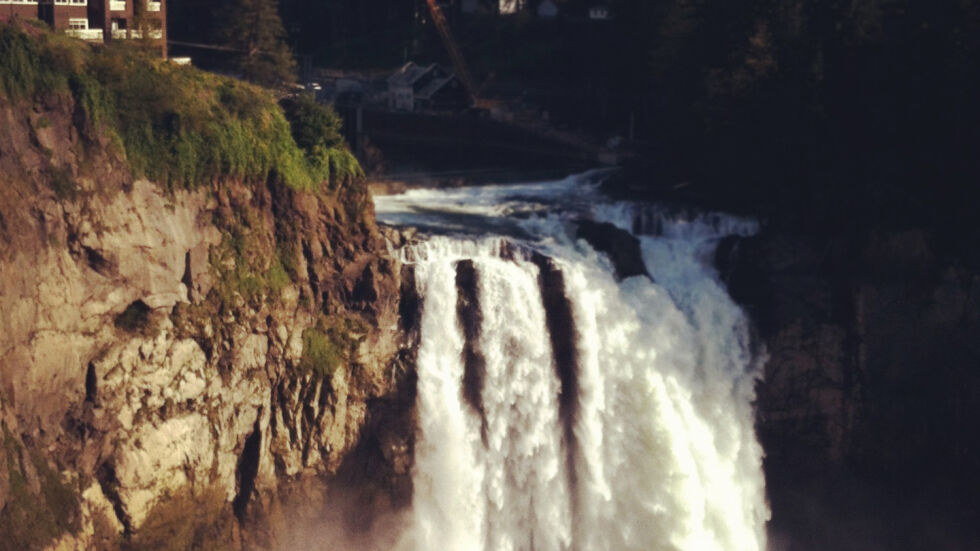 11 мистериозни снимки от истинския водопад в "Туин Пийкс"